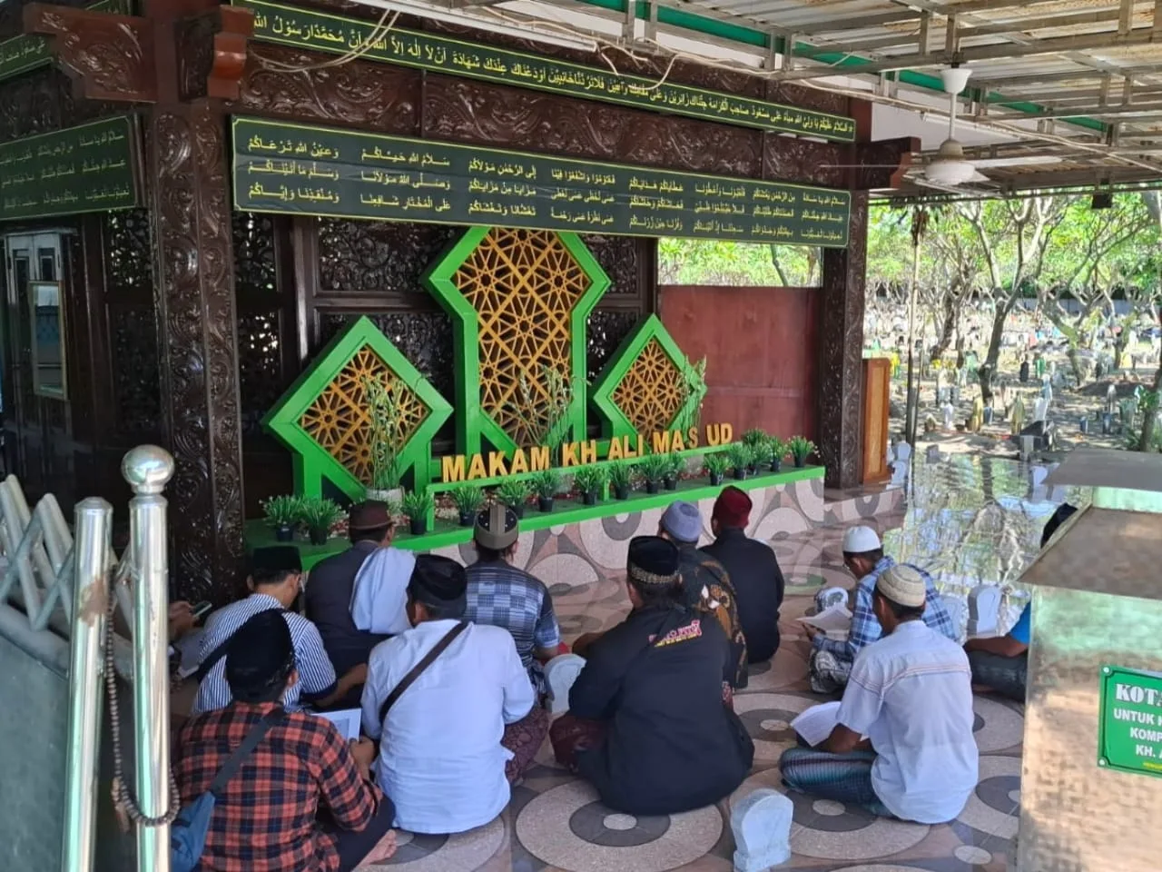 Jejak Dakwah Mbah Ud yang Masih Hidup di Tengah Tradisi Ziarah Masyarakat Sidoarjo