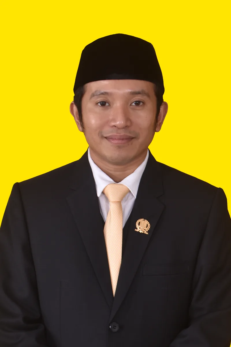 ADAM RUSYDI, S.Pd., M.Pd.