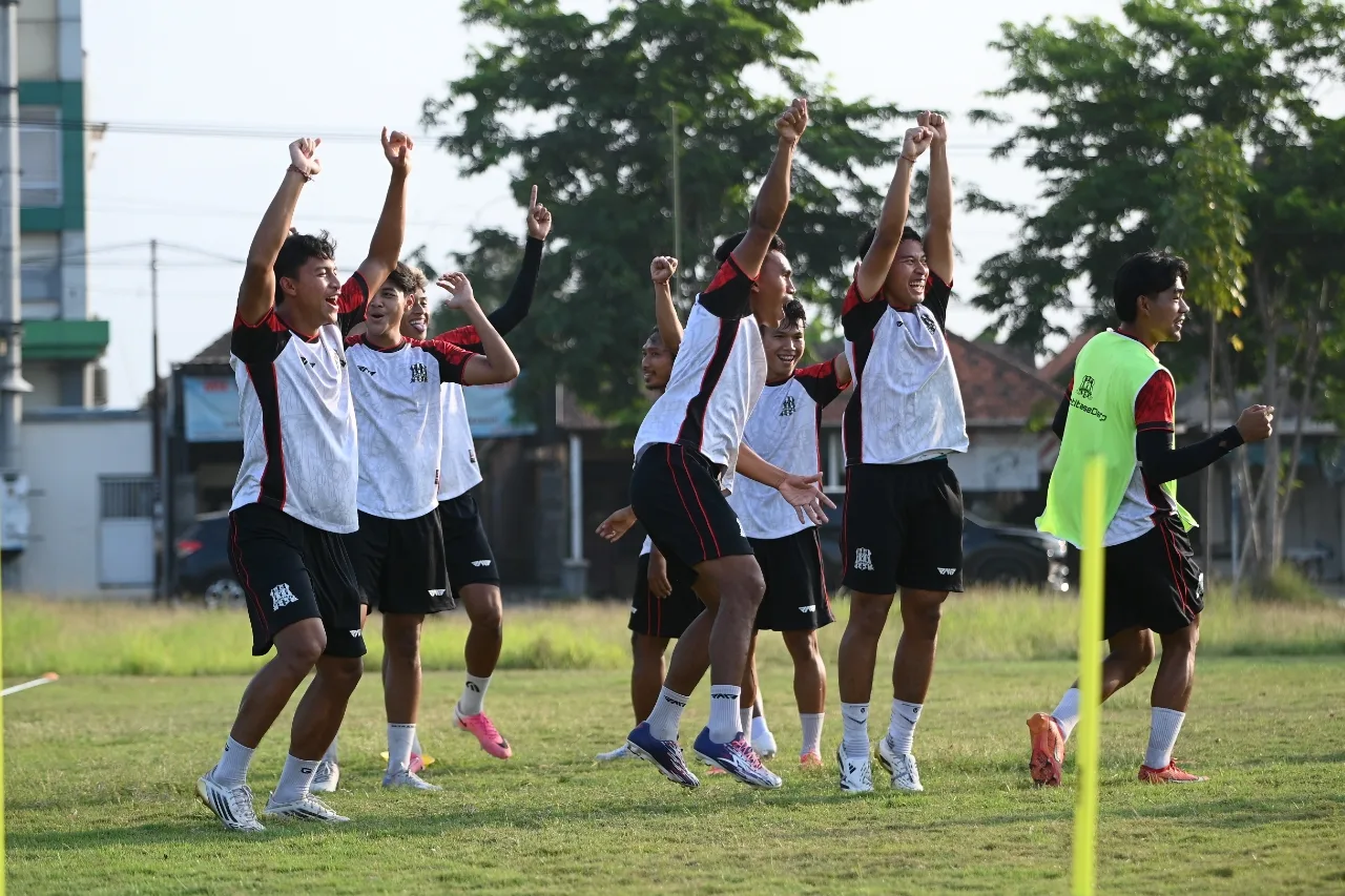 Deltras FC Berpeluang Diperkuat Lopez dan Dani, Taher Masih Absen Lawan De Red FC