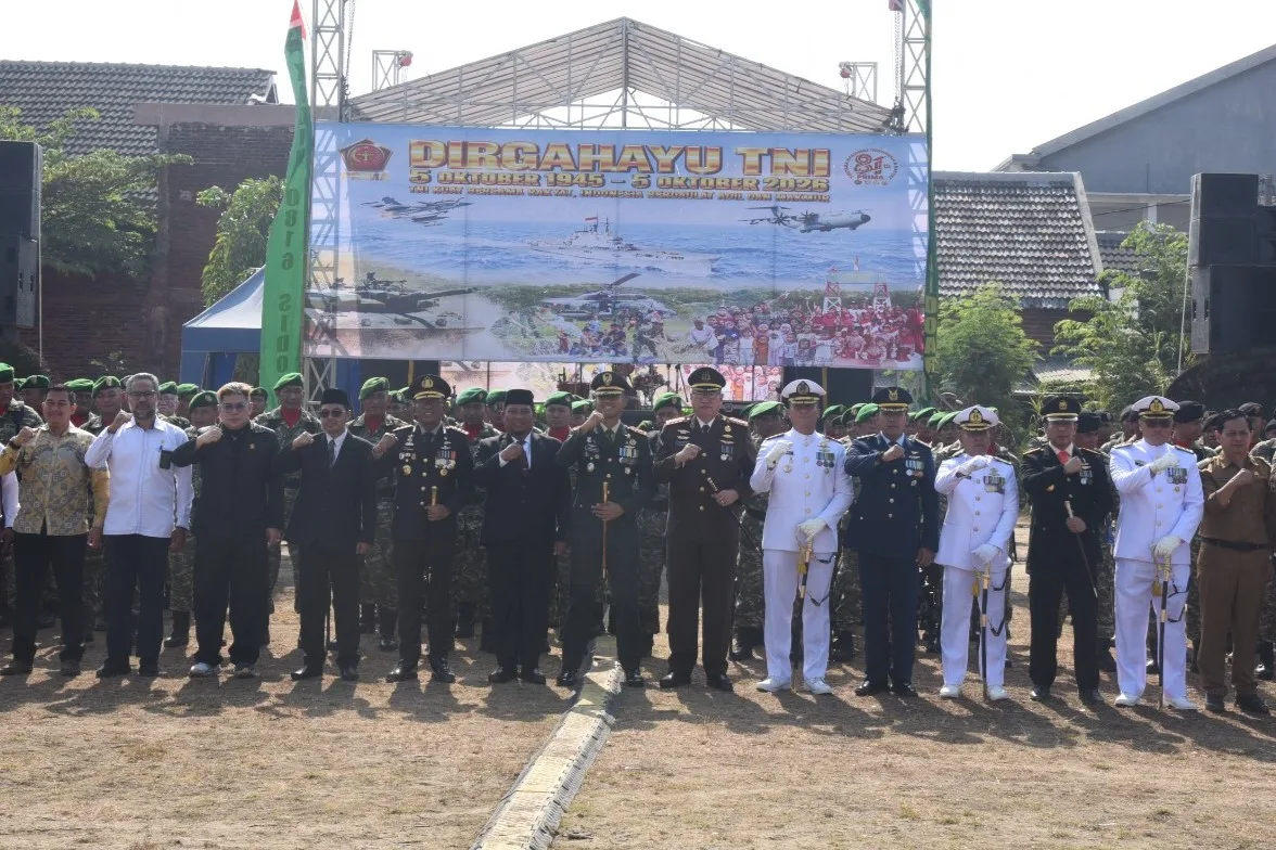 HUT ke-81 TNI Dirayakan di Tengah Warga Kwangsan, Kodim Sidoarjo: TNI Bagian dari Rakyat