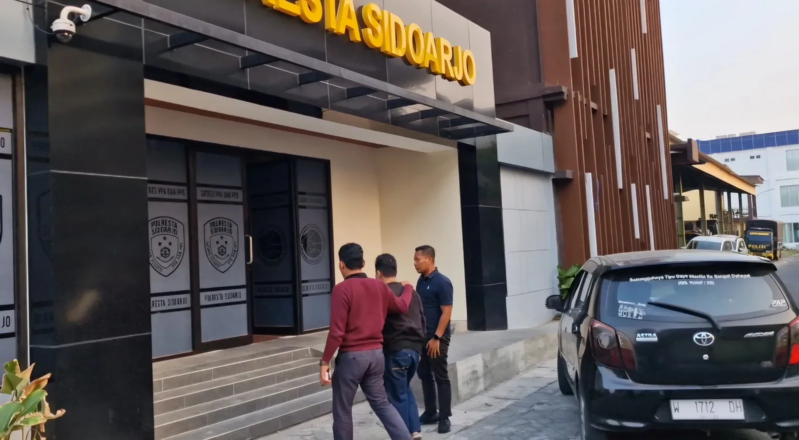 Didekati Lewat Instagram sejak SD, Pelajar SMP di Sidoarjo Jadi Korban Dugaan Pelecehan