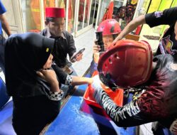 Jari Bengkak karena Cincin, Damkar Trenggalek Lakukan Evakuasi Non Kebakaran